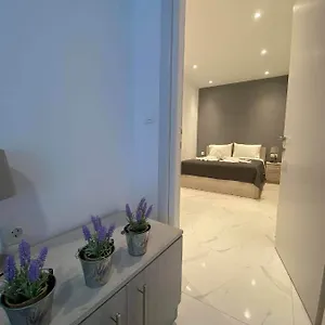 Juel Apartment